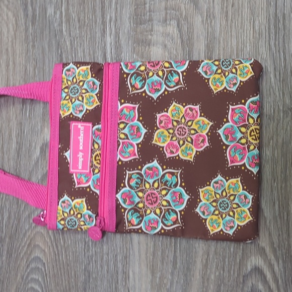 ♥️5/$25 EUC Simply Southern Cross Body Bag - Picture 2 of 8